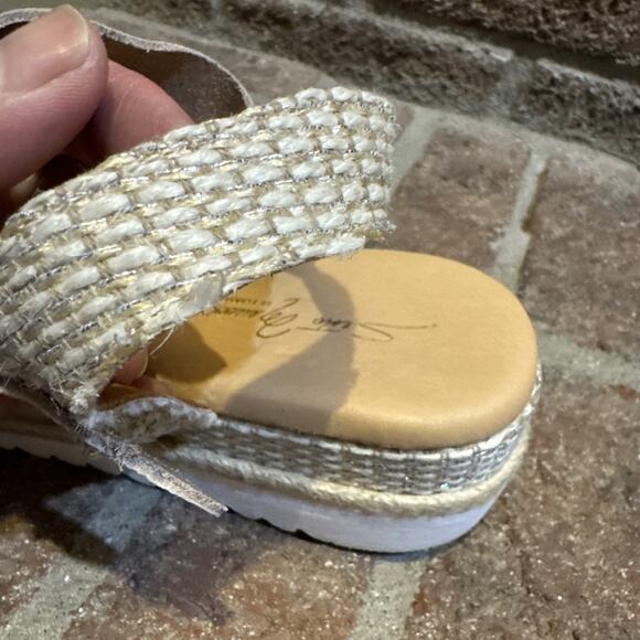 Sesto Meucci Zammy Perforated Wedge Sandal Platino Size 8 - Picture 12 of 16